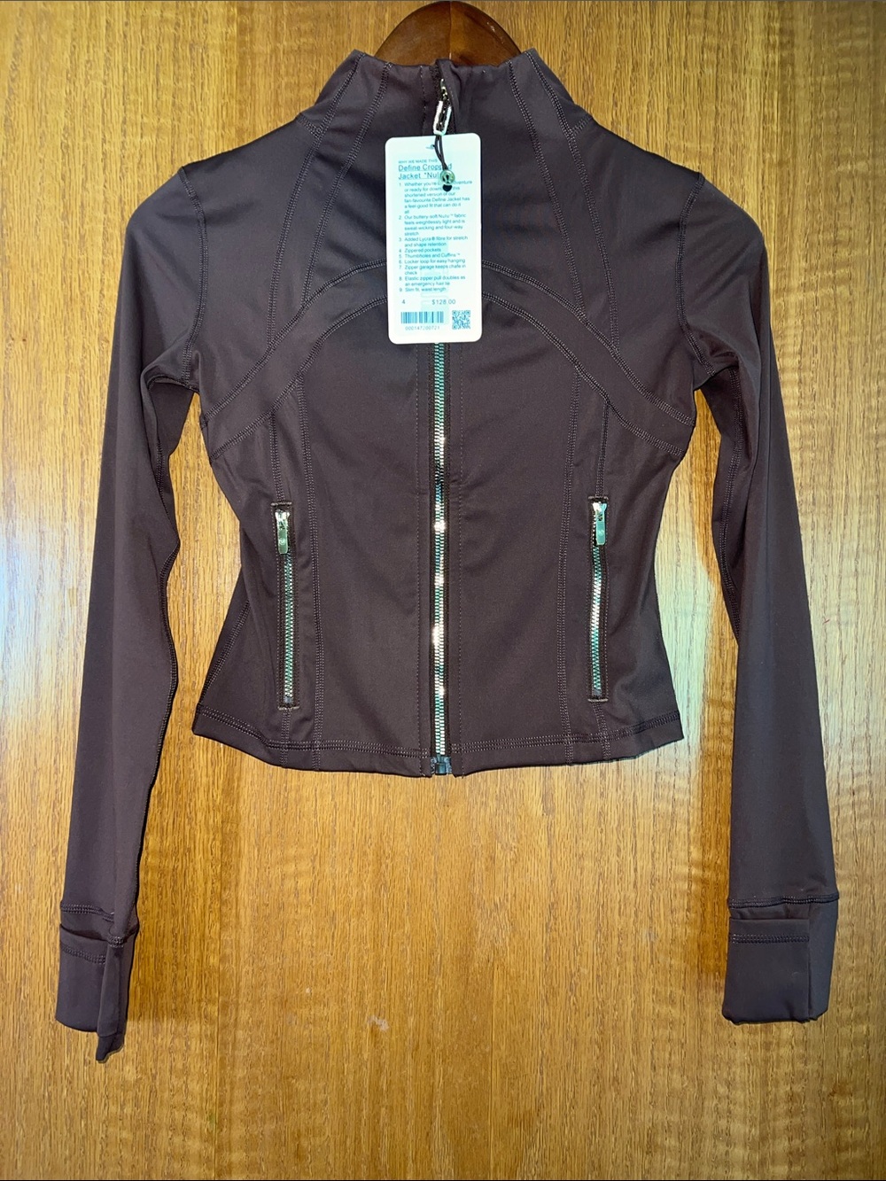 NWT Lululemon Athletica Define Crop jacket in Chocolate Brown AND 24” legging